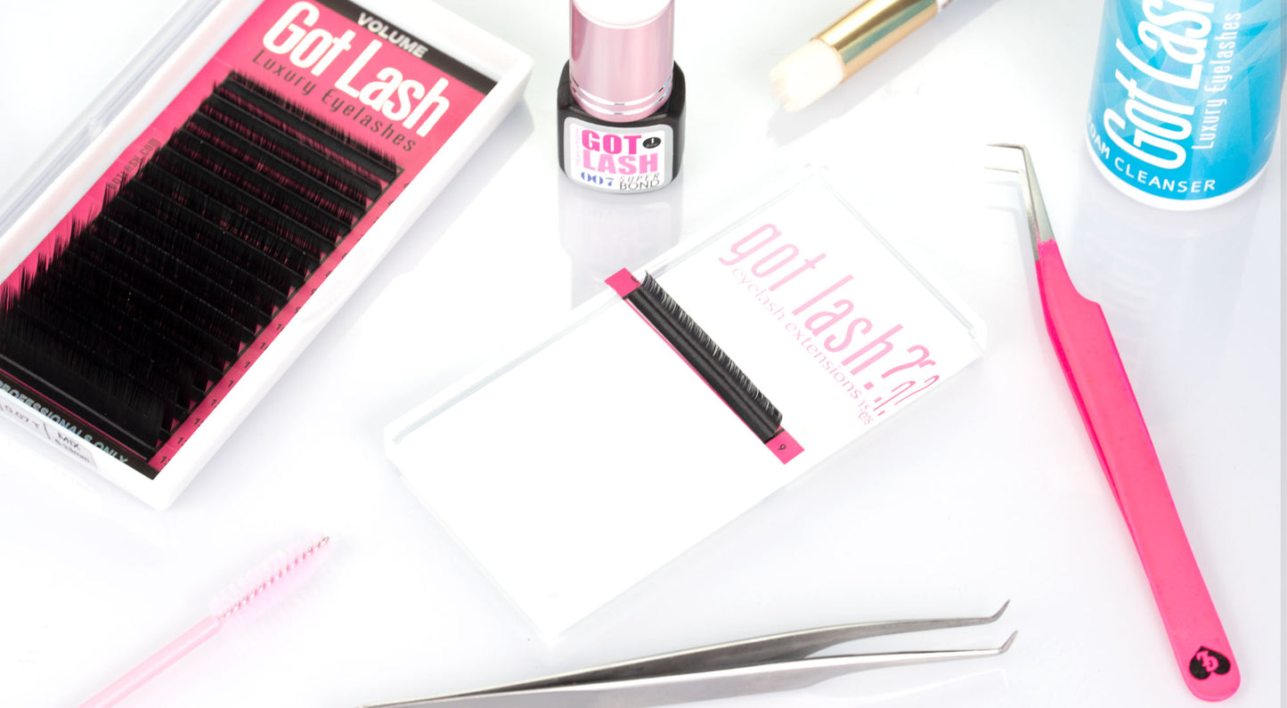 Eyelash Extensions Masterclass ONLINE + Kit